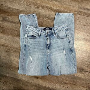 Hollister Ultra High-Rise Mom Jeans Vintage Stretch Denim Size 5 Short Women 27